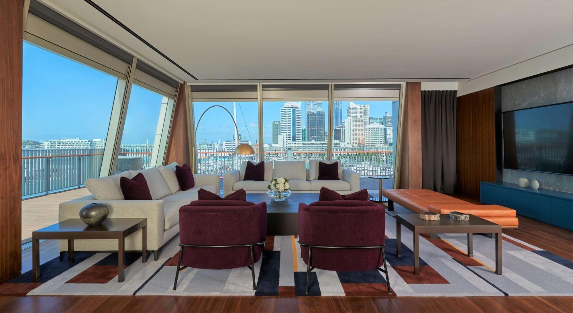 Park Hyatt Auckland Hotel Eksteriør billede A suite at the InterContinental San Diego